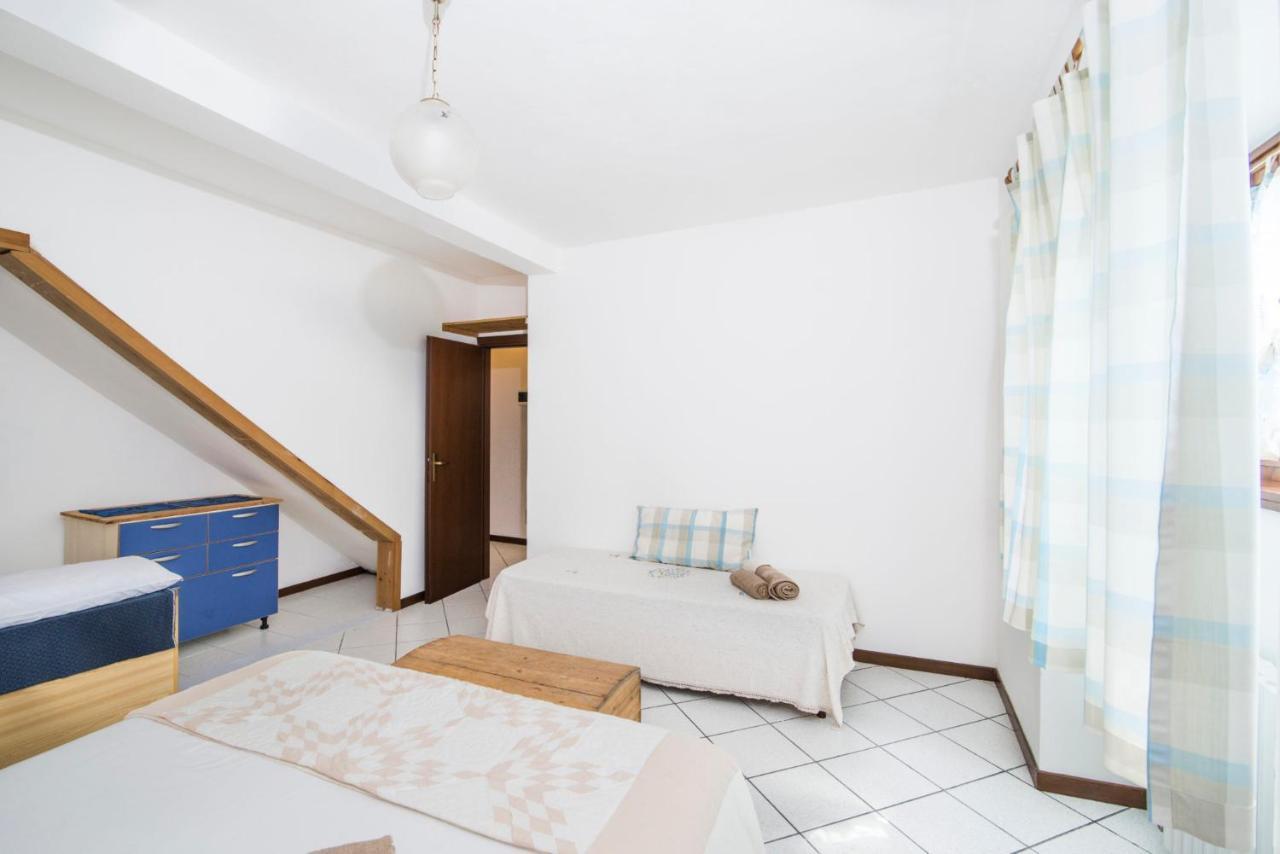 Casa Vacanze Linda Gera Lario Exterior foto